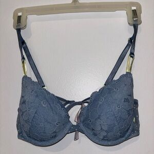 Victoria's Secret Demi polkadot Lace Bra in Blue 36B